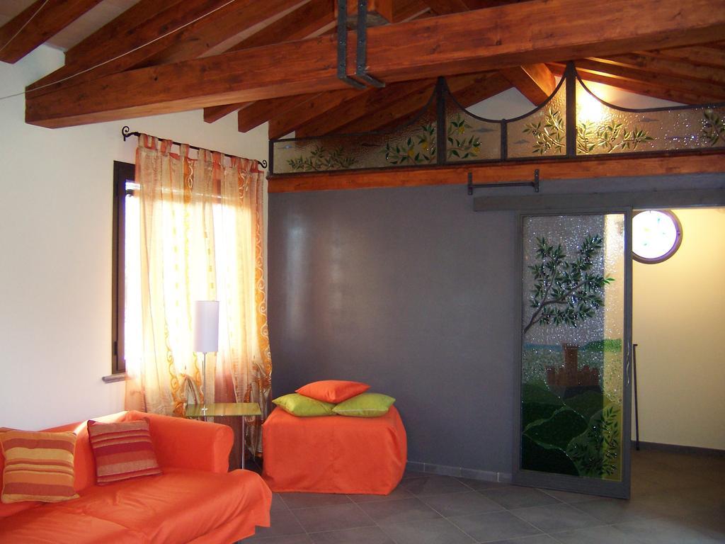 Caise Villa Castelnuovo Magra Cameră foto